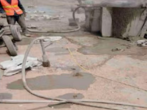 庆云水泥混凝土路面板底注浆技术 路面脱空注浆整治方案